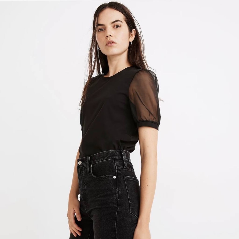 Madewell Sheer Short Sleeve Knit T Shirt in Black Size Medium